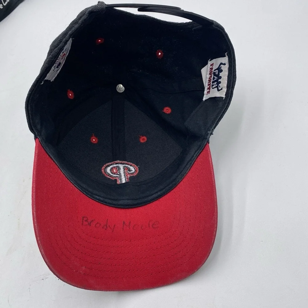 Philadelphia‎ Phillies Youth Hat Black Strapback Adjustable VGC Fan Favorite